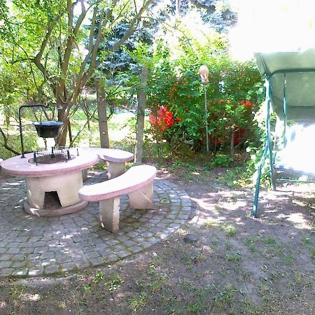 Holiday Home In Balatonfenyves 18465 Eksteriør billede